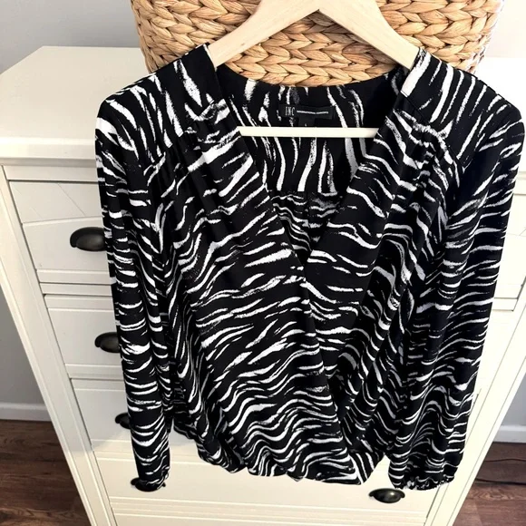 Black and White Zebra Print Women's Top - Picture 2 of 13